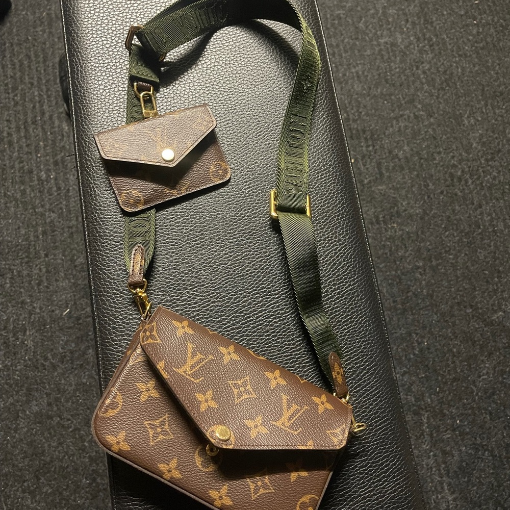Louis Vuitton hand bag